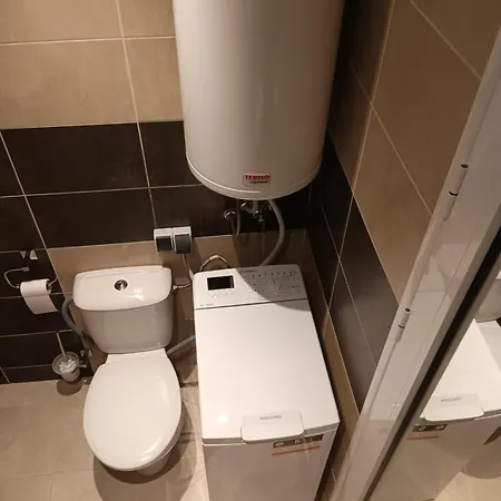 Royal Palm Studio, Свети-Влас